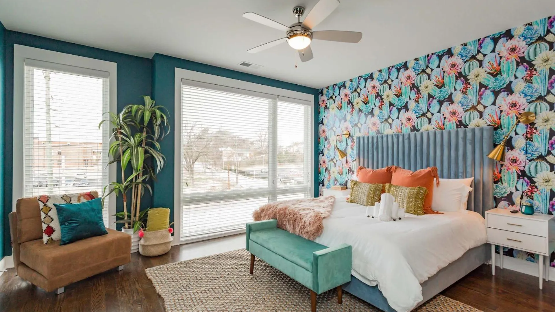 2 Chic Townhomes Near Geodis Sleeps 22 Nashville Holiday home
