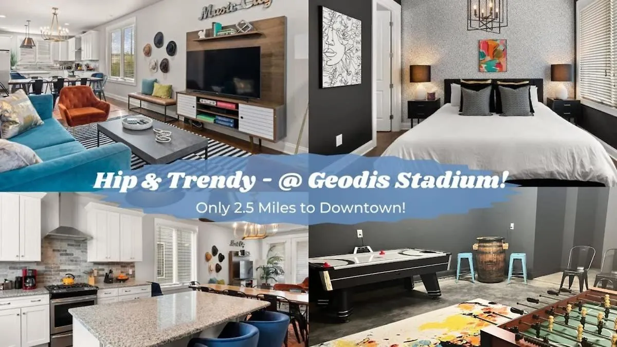 2 Chic Townhomes Near Geodis Sleeps 22 Nashville