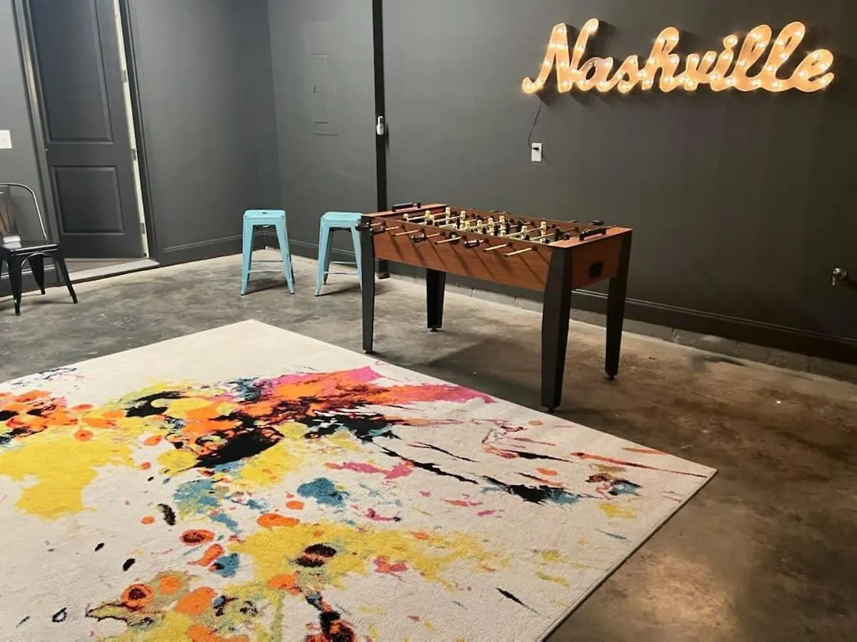 Dom wakacyjny 2 Chic Townhomes Near Geodis Sleeps 22 Nashville